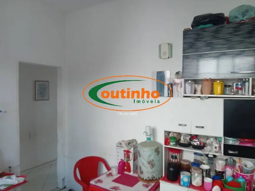 Apartamento com 3 quartos à venda, 80m2 em São Cristóvão, Rio De Janeiro - RJ - imagem 4 Foto 4 de Apartamento com 3 quartos à venda, 80m2 em São Cristóvão, Rio De Janeiro - RJ