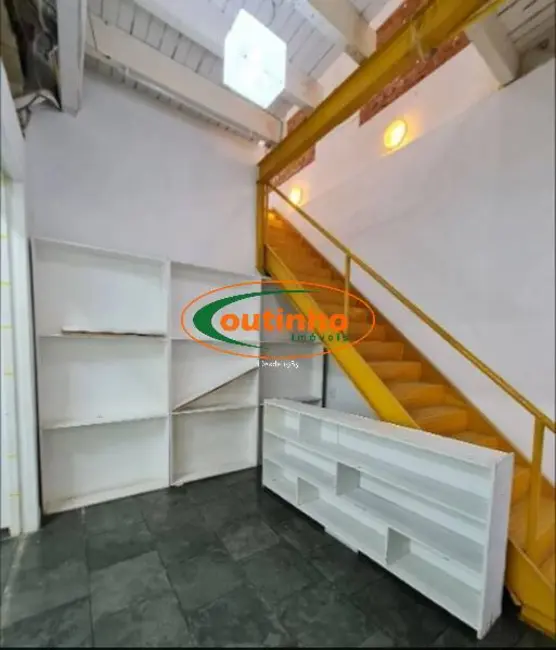 Casa com 6 quartos à venda, 312m2 em Tijuca, Rio De Janeiro - RJ - imagem 8 Foto 8 de Casa com 6 quartos à venda, 312m2 em Tijuca, Rio De Janeiro - RJ