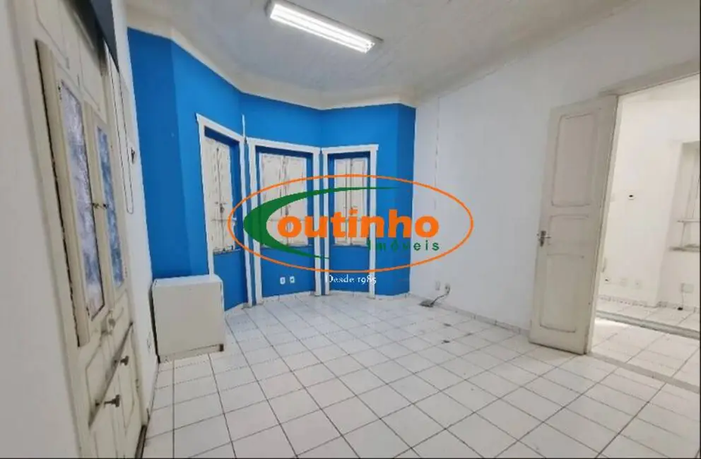 Casa com 6 quartos à venda, 312m2 em Tijuca, Rio De Janeiro - RJ - imagem 3 Foto 3 de Casa com 6 quartos à venda, 312m2 em Tijuca, Rio De Janeiro - RJ