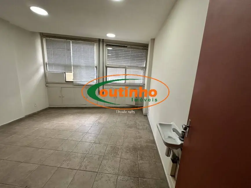 Foto 1 de Sala Comercial à venda, 38m2 em Tijuca, Rio De Janeiro - RJ