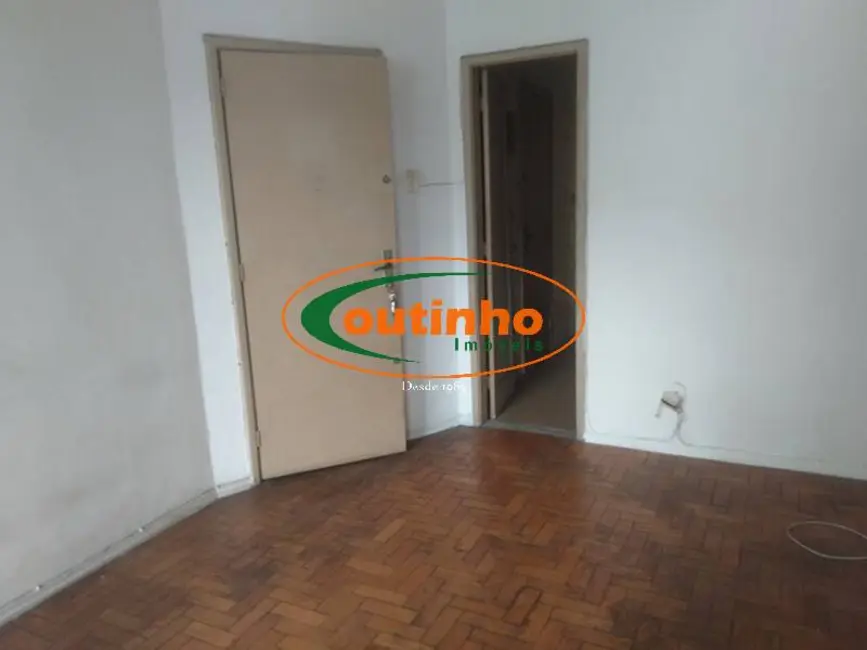 Foto 2 de Apartamento com 2 quartos à venda, 62m2 em Vila Isabel, Rio De Janeiro - RJ