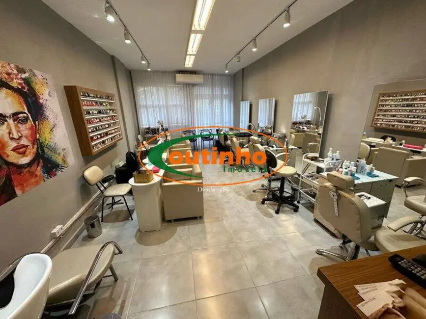 Sala Comercial à venda, 40m2 em Tijuca, Rio De Janeiro - RJ - imagem 7 Foto 7 de Sala Comercial à venda, 40m2 em Tijuca, Rio De Janeiro - RJ