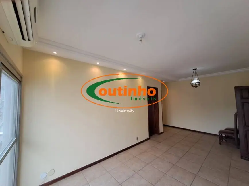 Foto 3 de Apartamento com 2 quartos à venda, 99m2 em Tijuca, Rio De Janeiro - RJ