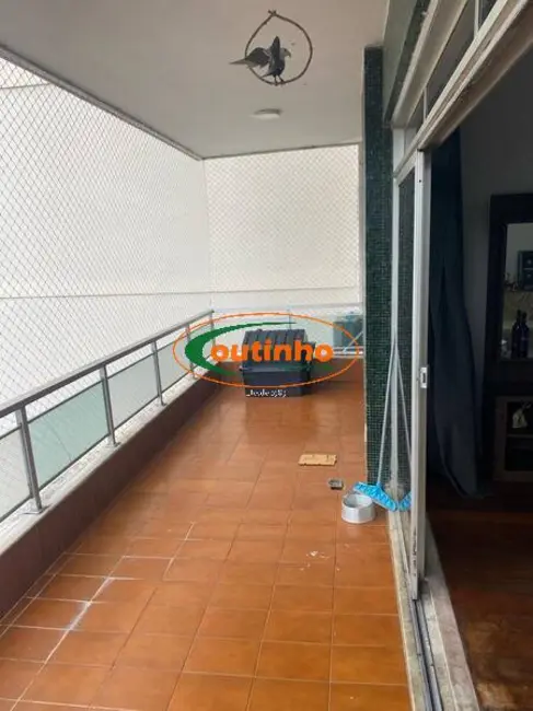 Foto 2 de Apartamento com 3 quartos à venda, 145m2 em Grajaú, Rio De Janeiro - RJ
