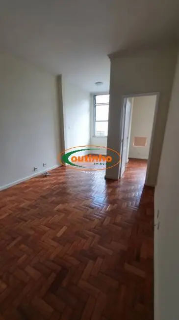 Apartamento com 2 quartos à venda, 72m2 em Tijuca, Rio De Janeiro - RJ - imagem 4 Foto 4 de Apartamento com 2 quartos à venda, 72m2 em Tijuca, Rio De Janeiro - RJ