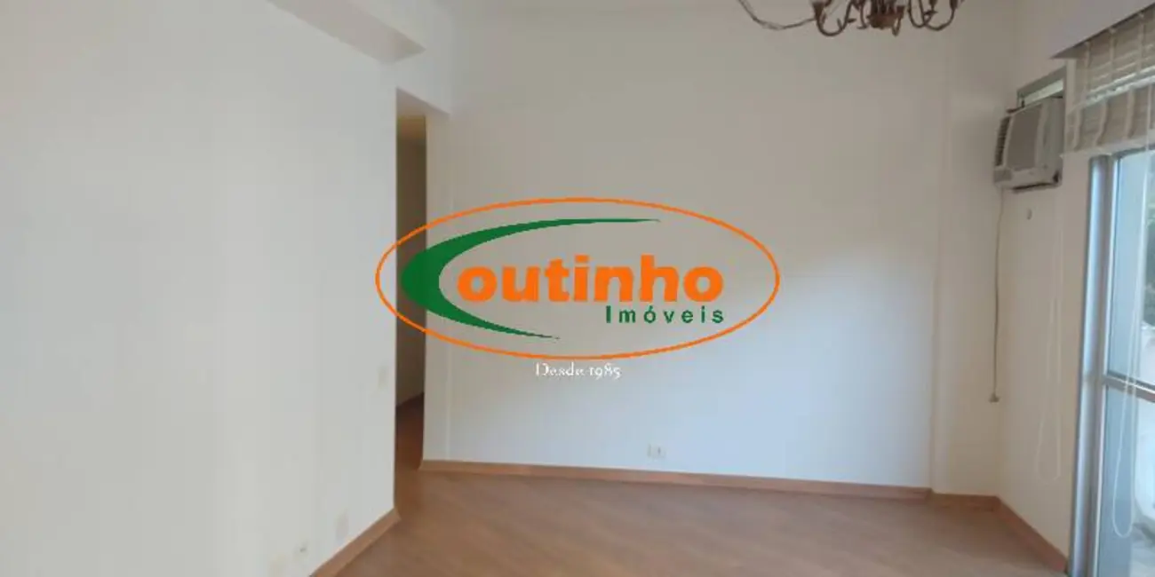 Apartamento com 3 quartos à venda, 80m2 em Tijuca, Rio De Janeiro - RJ - imagem 6 Foto 6 de Apartamento com 3 quartos à venda, 80m2 em Tijuca, Rio De Janeiro - RJ