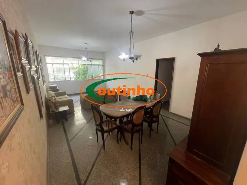 Foto 2 de Apartamento com 3 quartos à venda, 120m2 em Tijuca, Rio De Janeiro - RJ