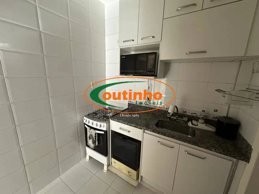 Apartamento com 2 quartos à venda, 70m2 em Maracanã, Rio De Janeiro - RJ - imagem 7 Foto 7 de Apartamento com 2 quartos à venda, 70m2 em Maracanã, Rio De Janeiro - RJ