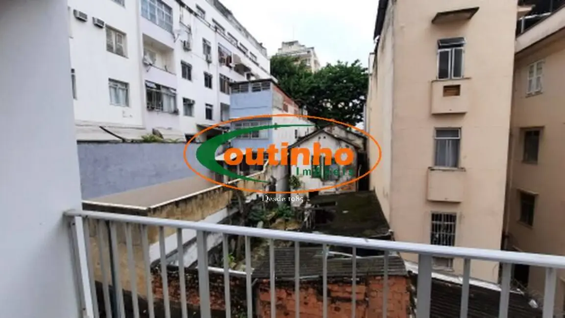 Foto 4 de Apartamento com 2 quartos à venda, 79m2 em Estácio, Rio De Janeiro - RJ