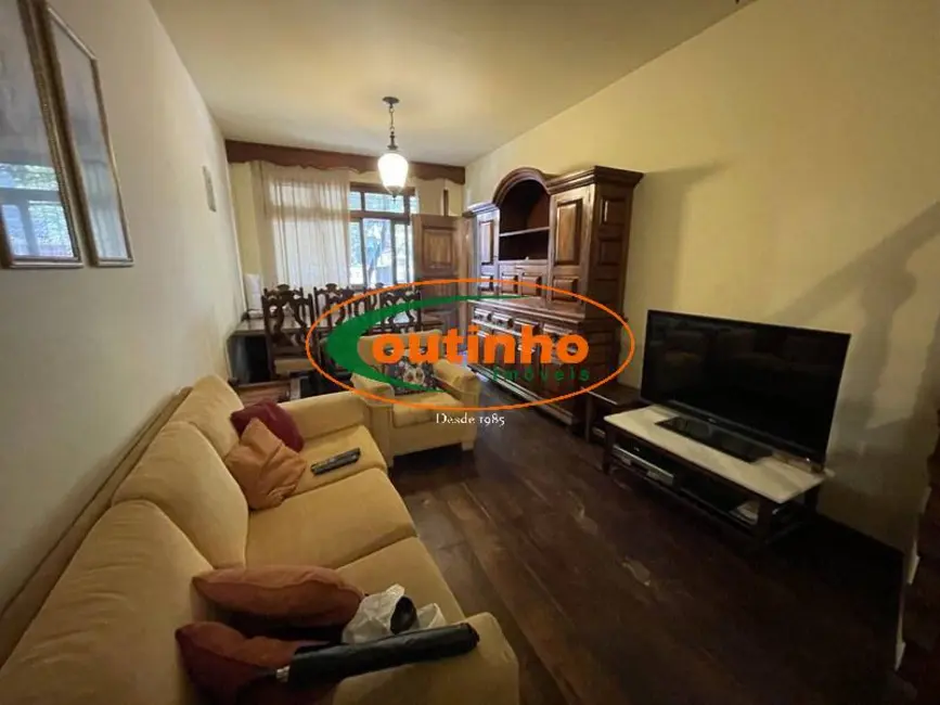 Casa com 5 quartos à venda, 160m2 em Tijuca, Rio De Janeiro - RJ - imagem 7 Foto 7 de Casa com 5 quartos à venda, 160m2 em Tijuca, Rio De Janeiro - RJ