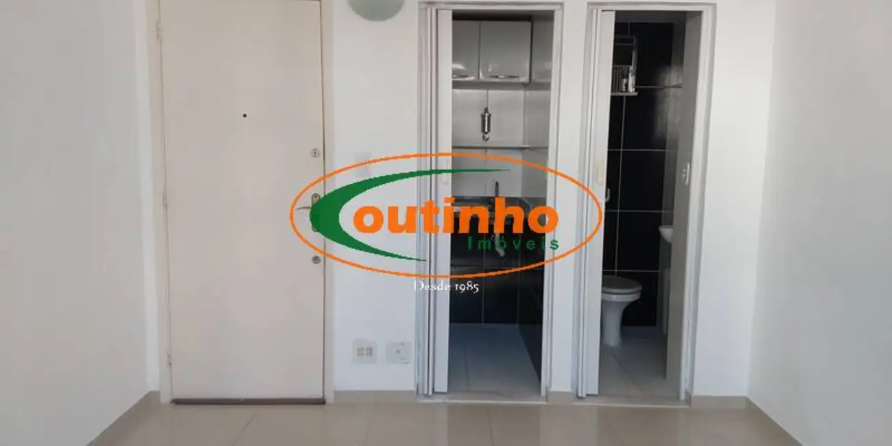 Sala Comercial à venda, 17m2 em Tijuca, Rio De Janeiro - RJ - imagem 7 Foto 7 de Sala Comercial à venda, 17m2 em Tijuca, Rio De Janeiro - RJ