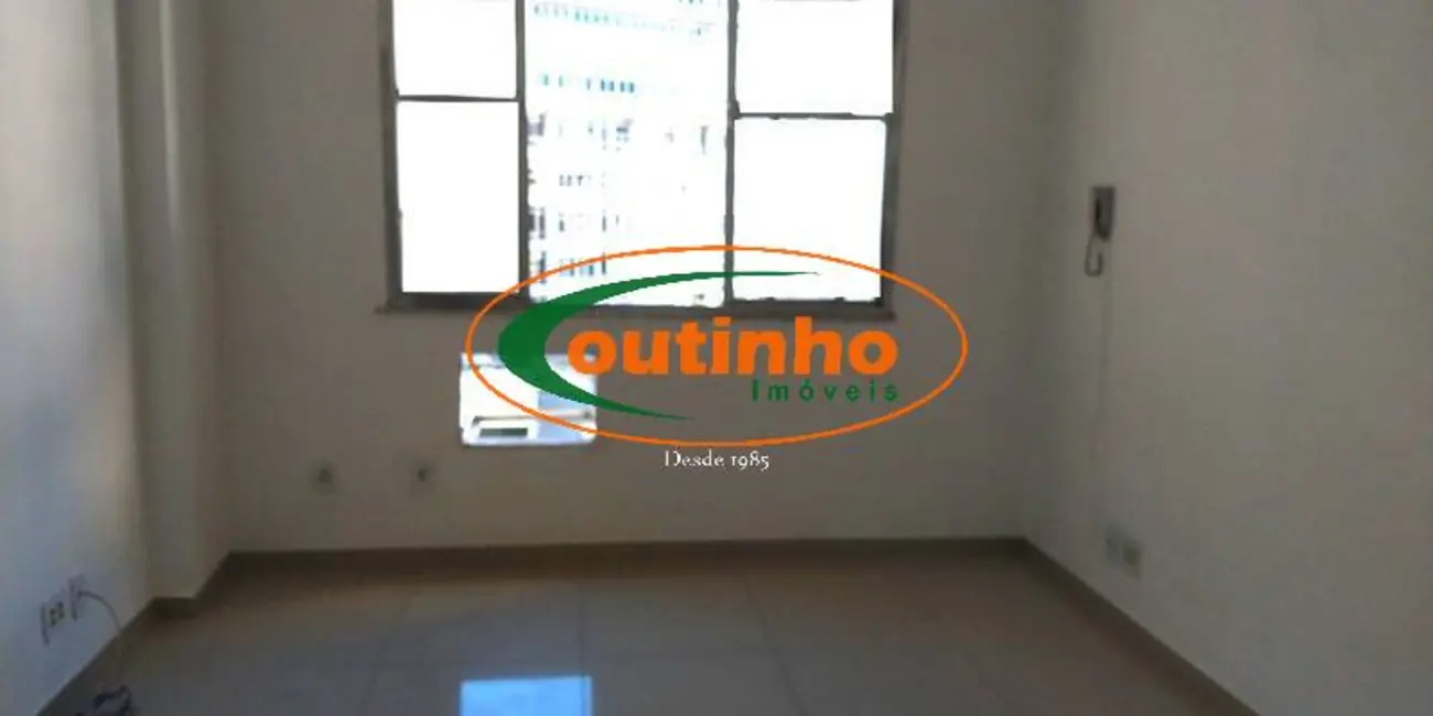 Sala Comercial à venda, 17m2 em Tijuca, Rio De Janeiro - RJ - imagem 2 Foto 2 de Sala Comercial à venda, 17m2 em Tijuca, Rio De Janeiro - RJ