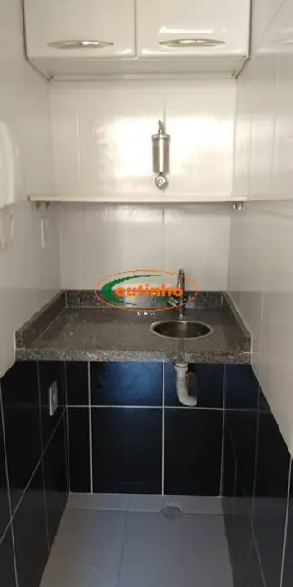 Sala Comercial à venda, 17m2 em Tijuca, Rio De Janeiro - RJ - imagem 8 Foto 8 de Sala Comercial à venda, 17m2 em Tijuca, Rio De Janeiro - RJ