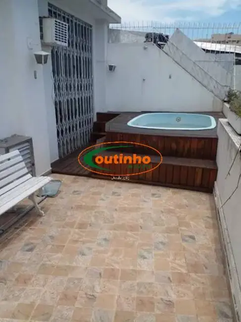 Foto 2 de Cobertura com 2 quartos à venda, 96m2 em Maracanã, Rio De Janeiro - RJ