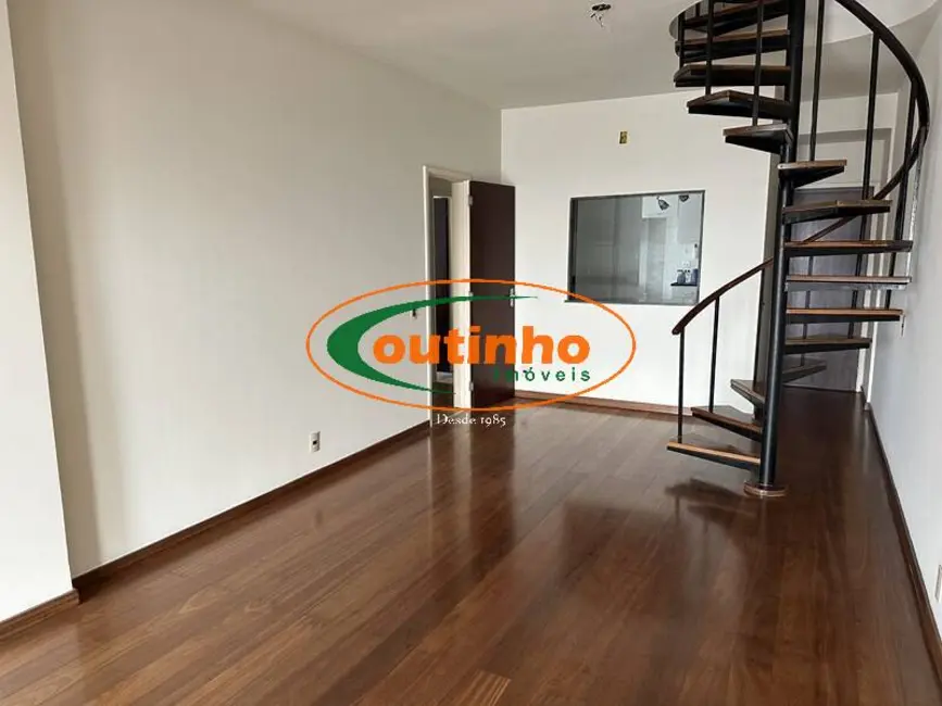 Cobertura com 4 quartos à venda, 250m2 em Tijuca, Rio De Janeiro - RJ - imagem 4 Foto 4 de Cobertura com 4 quartos à venda, 250m2 em Tijuca, Rio De Janeiro - RJ