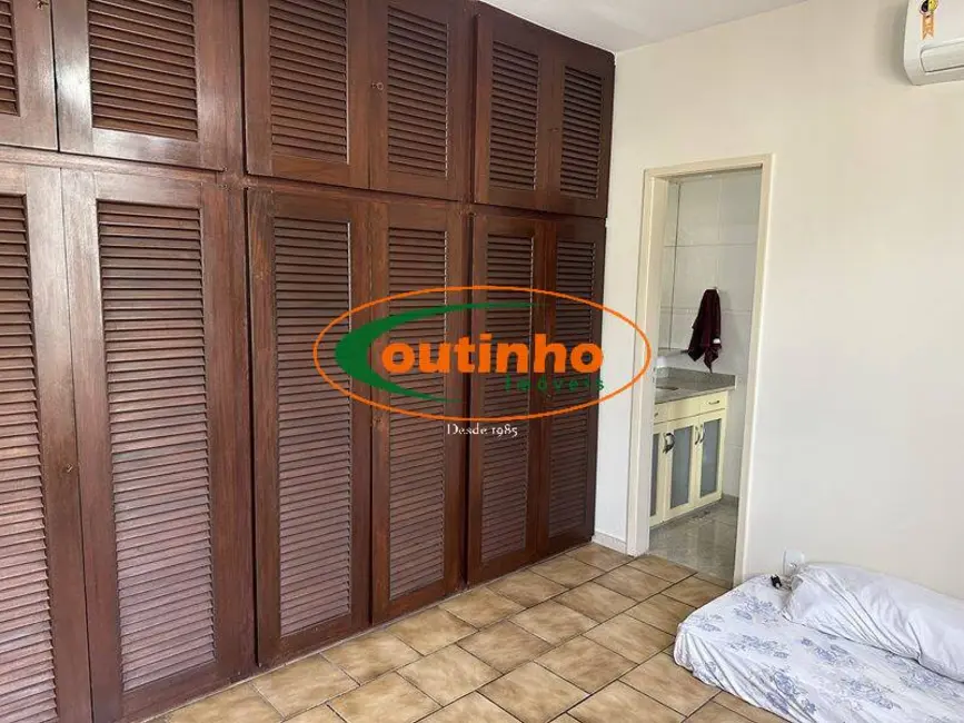 Cobertura com 4 quartos à venda, 250m2 em Tijuca, Rio De Janeiro - RJ - imagem 8 Foto 8 de Cobertura com 4 quartos à venda, 250m2 em Tijuca, Rio De Janeiro - RJ