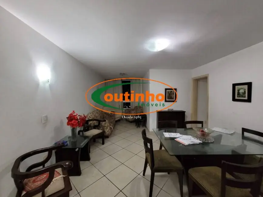 Foto 2 de Apartamento com 3 quartos à venda, 109m2 em Tijuca, Rio De Janeiro - RJ