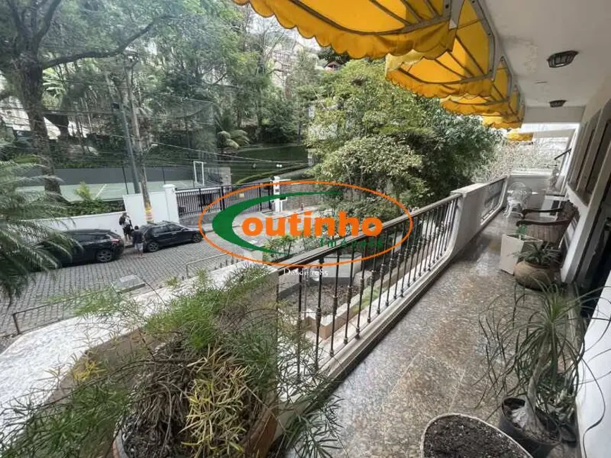 Foto 2 de Apartamento com 5 quartos à venda, 320m2 em Tijuca, Rio De Janeiro - RJ