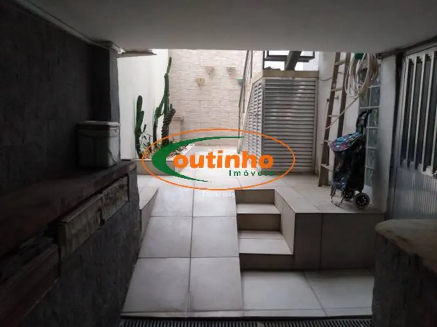 Casa com 3 quartos à venda, 224m2 em Riachuelo, Rio De Janeiro - RJ - imagem 2 Foto 2 de Casa com 3 quartos à venda, 224m2 em Riachuelo, Rio De Janeiro - RJ