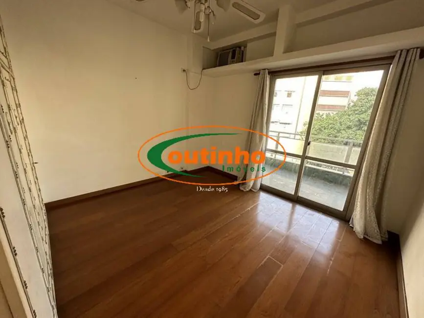 Apartamento com 3 quartos à venda, 135m2 em Maracanã, Rio De Janeiro - RJ - imagem 9 Foto 9 de Apartamento com 3 quartos à venda, 135m2 em Maracanã, Rio De Janeiro - RJ