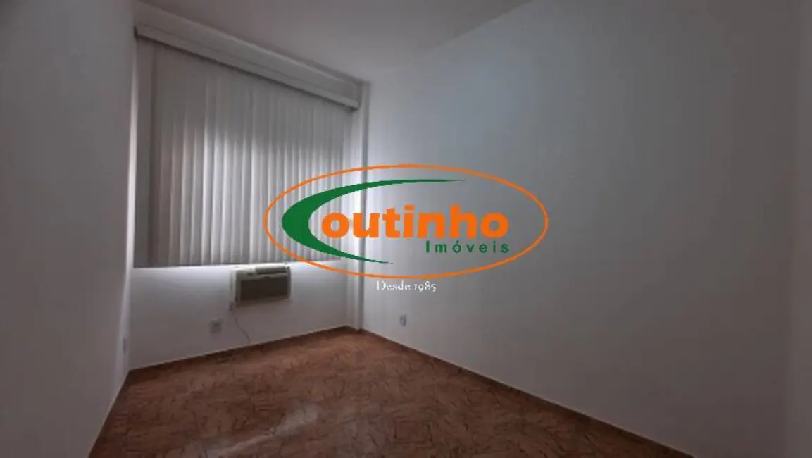 Foto 9 de Apartamento com 2 quartos à venda, 60m2 em Grajaú, Rio De Janeiro - RJ