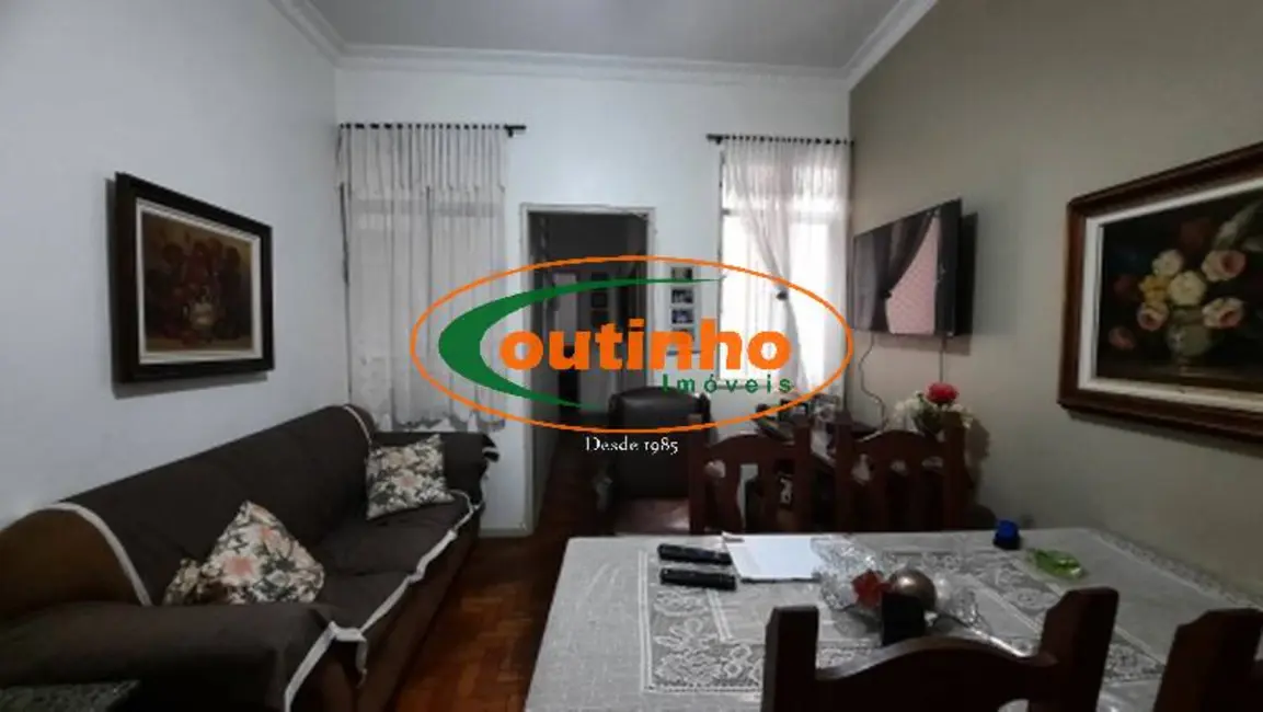 Apartamento com 2 quartos à venda, 64m2 em Tijuca, Rio De Janeiro - RJ - imagem 3 Foto 3 de Apartamento com 2 quartos à venda, 64m2 em Tijuca, Rio De Janeiro - RJ