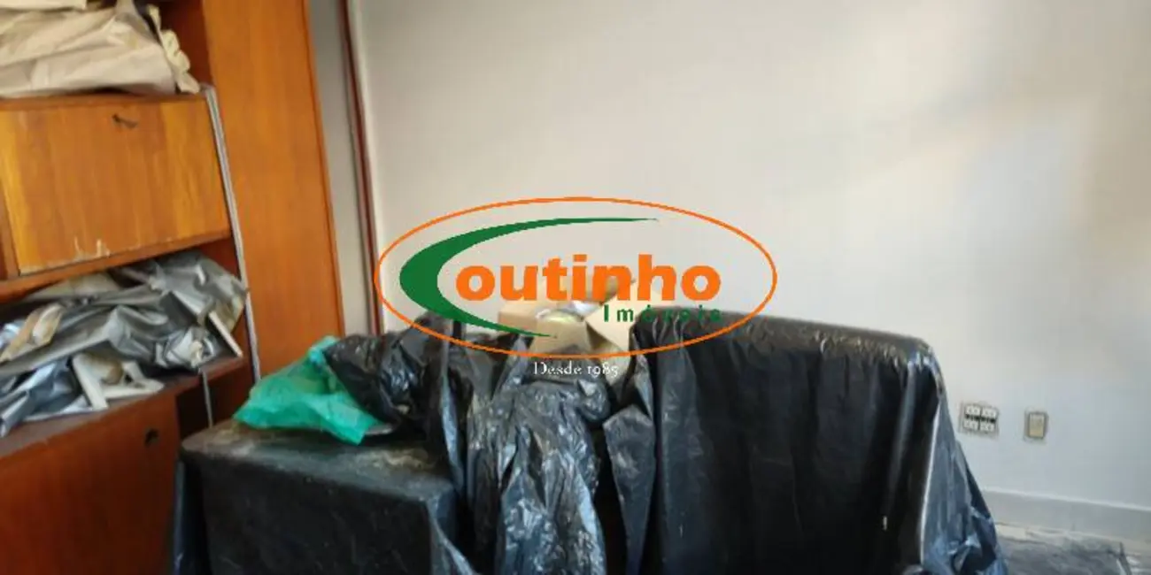 Sala Comercial à venda, 22m2 em Tijuca, Rio De Janeiro - RJ - imagem 9 Foto 9 de Sala Comercial à venda, 22m2 em Tijuca, Rio De Janeiro - RJ