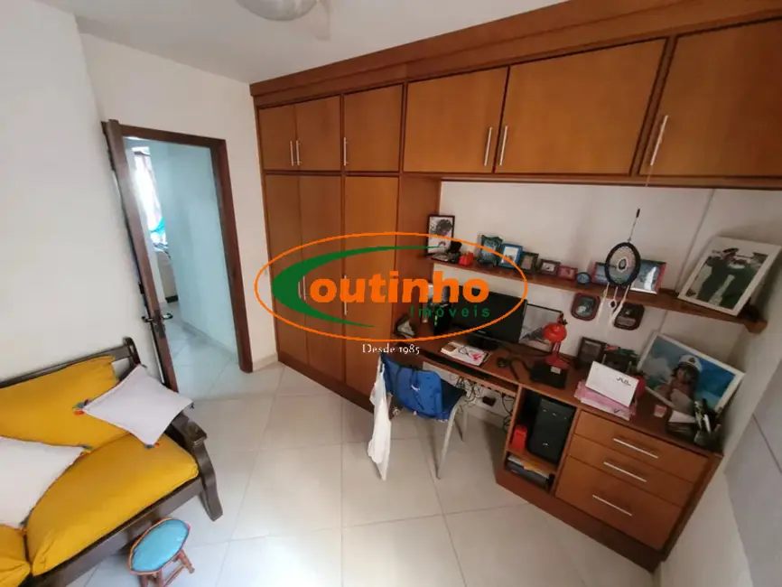 Foto 9 de Apartamento com 2 quartos à venda, 76m2 em Tijuca, Rio De Janeiro - RJ