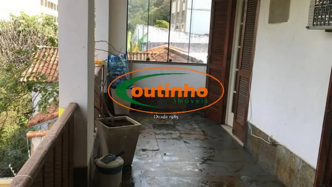 Foto 1 de Casa com 4 quartos à venda, 575m2 em Grajaú, Rio De Janeiro - RJ