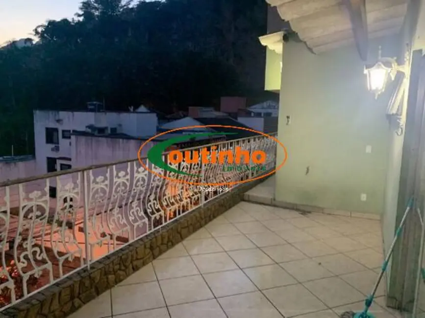 Foto 1 de Casa com 4 quartos à venda, 200m2 em Vila Isabel, Rio De Janeiro - RJ