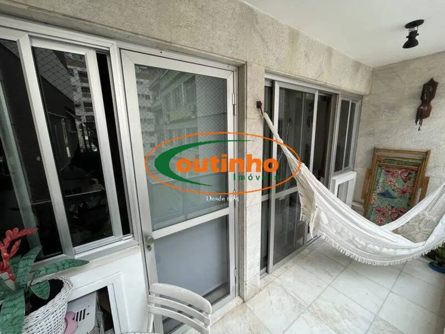 Foto 2 de Apartamento com 3 quartos à venda, 110m2 em Tijuca, Rio De Janeiro - RJ