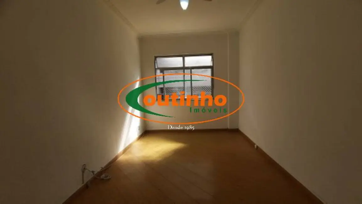 Foto 2 de Apartamento com 2 quartos à venda, 63m2 em Tijuca, Rio De Janeiro - RJ