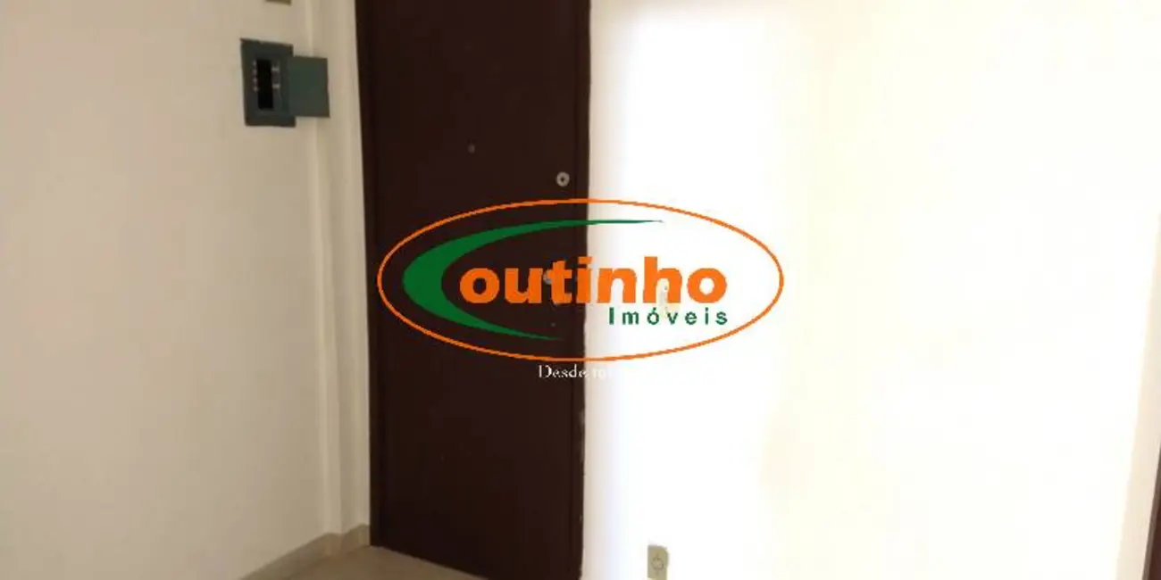 Sala Comercial à venda, 28m2 em Méier, Rio De Janeiro - RJ - imagem 7 Foto 7 de Sala Comercial à venda, 28m2 em Méier, Rio De Janeiro - RJ