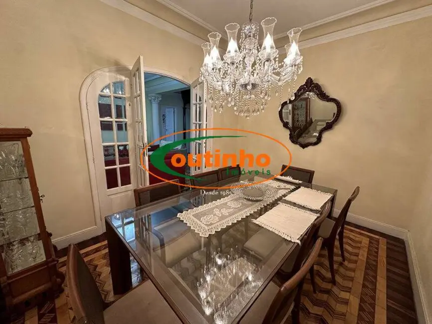 Casa com 4 quartos à venda, 200m2 em Tijuca, Rio De Janeiro - RJ - imagem 5 Foto 5 de Casa com 4 quartos à venda, 200m2 em Tijuca, Rio De Janeiro - RJ