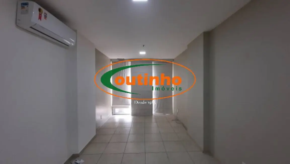 Sala Comercial à venda, 22m2 em Tijuca, Rio De Janeiro - RJ - imagem 5 Foto 5 de Sala Comercial à venda, 22m2 em Tijuca, Rio De Janeiro - RJ