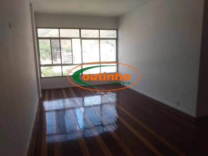 Foto 2 de Apartamento com 3 quartos à venda, 130m2 em Tijuca, Rio De Janeiro - RJ