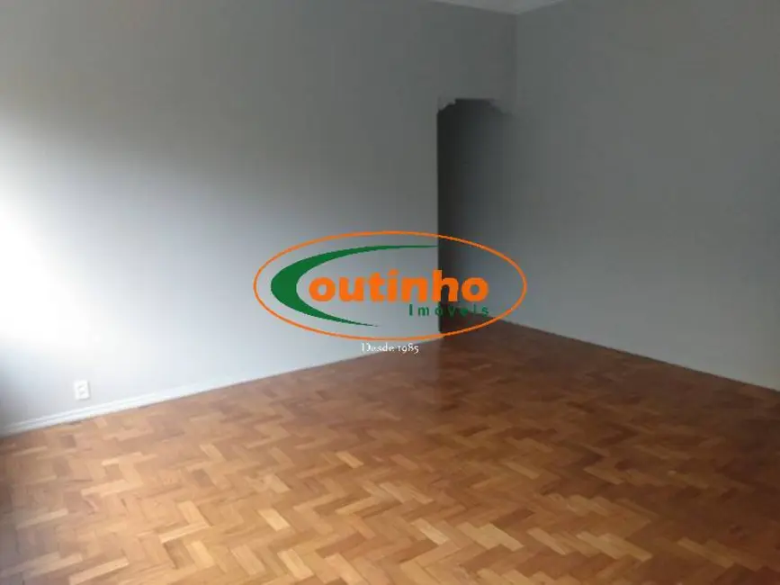 Foto 3 de Apartamento com 2 quartos à venda, 90m2 em Praça da Bandeira, Rio De Janeiro - RJ
