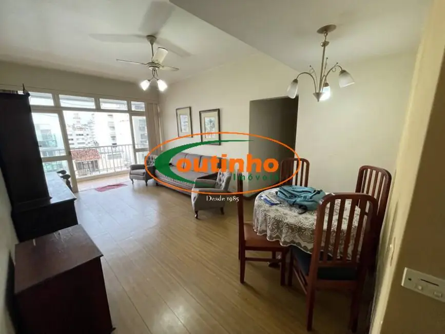 Apartamento com 3 quartos à venda, 90m2 em Tijuca, Rio De Janeiro - RJ - imagem 6 Foto 6 de Apartamento com 3 quartos à venda, 90m2 em Tijuca, Rio De Janeiro - RJ