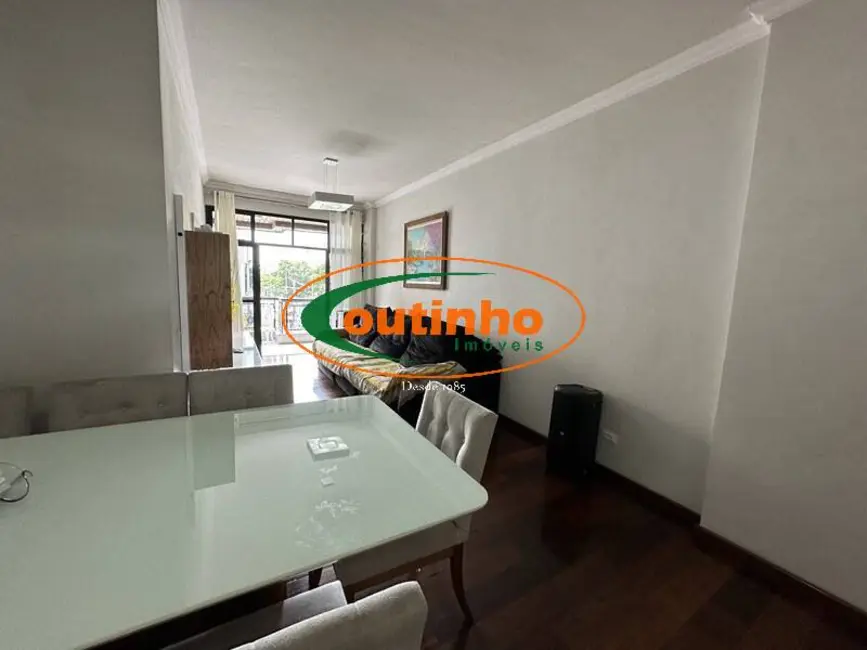 Apartamento com 2 quartos à venda, 116m2 em Tijuca, Rio De Janeiro - RJ - imagem 6 Foto 6 de Apartamento com 2 quartos à venda, 116m2 em Tijuca, Rio De Janeiro - RJ