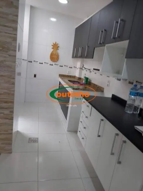 Casa com 2 quartos à venda, 116m2 em Vila Isabel, Rio De Janeiro - RJ - imagem 8 Foto 8 de Casa com 2 quartos à venda, 116m2 em Vila Isabel, Rio De Janeiro - RJ