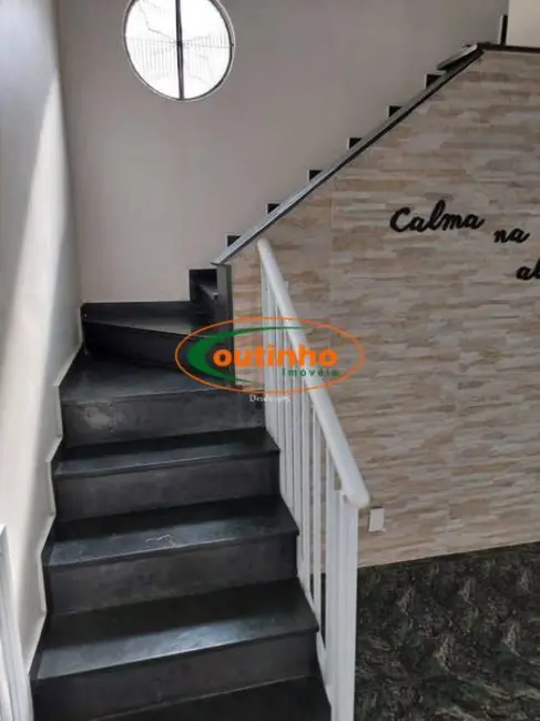 Casa com 2 quartos à venda, 116m2 em Vila Isabel, Rio De Janeiro - RJ - imagem 5 Foto 5 de Casa com 2 quartos à venda, 116m2 em Vila Isabel, Rio De Janeiro - RJ