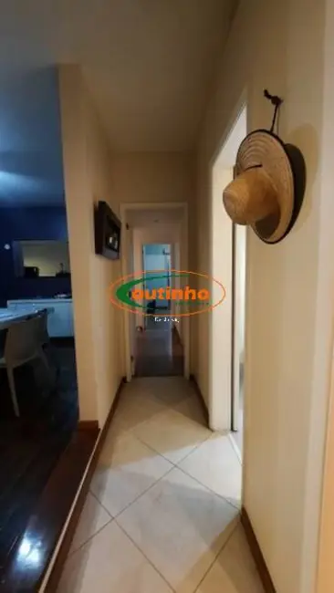 Apartamento com 4 quartos à venda, 171m2 em Tijuca, Rio De Janeiro - RJ - imagem 8 Foto 8 de Apartamento com 4 quartos à venda, 171m2 em Tijuca, Rio De Janeiro - RJ