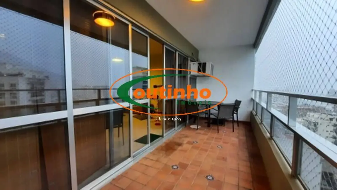 Foto 2 de Apartamento com 4 quartos à venda, 171m2 em Tijuca, Rio De Janeiro - RJ