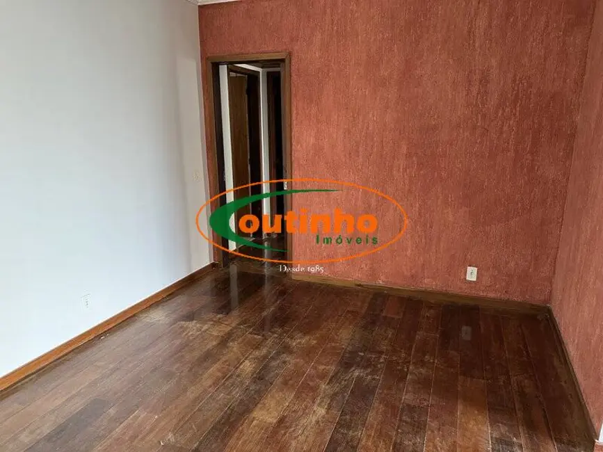 Apartamento com 2 quartos à venda, 116m2 em Tijuca, Rio De Janeiro - RJ - imagem 6 Foto 6 de Apartamento com 2 quartos à venda, 116m2 em Tijuca, Rio De Janeiro - RJ