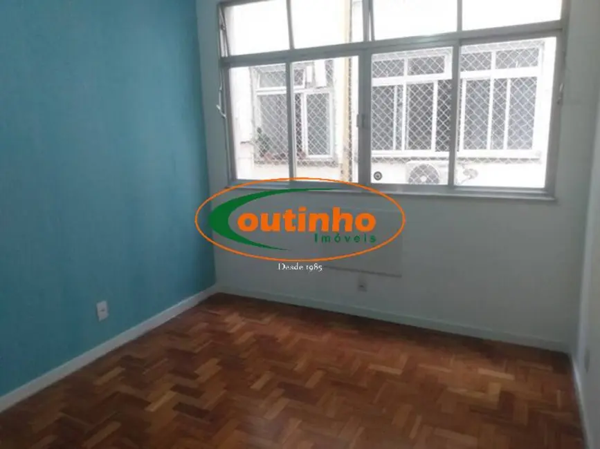Apartamento com 2 quartos à venda, 80m2 em Tijuca, Rio De Janeiro - RJ - imagem 6 Foto 6 de Apartamento com 2 quartos à venda, 80m2 em Tijuca, Rio De Janeiro - RJ