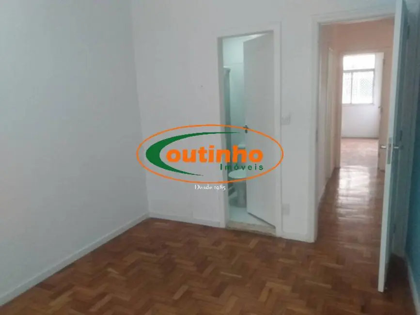 Apartamento com 2 quartos à venda, 80m2 em Tijuca, Rio De Janeiro - RJ - imagem 7 Foto 7 de Apartamento com 2 quartos à venda, 80m2 em Tijuca, Rio De Janeiro - RJ