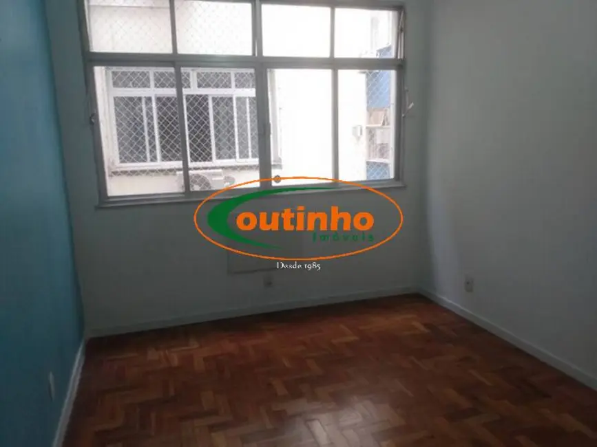 Apartamento com 2 quartos à venda, 80m2 em Tijuca, Rio De Janeiro - RJ - imagem 5 Foto 5 de Apartamento com 2 quartos à venda, 80m2 em Tijuca, Rio De Janeiro - RJ