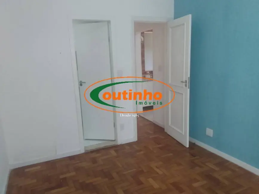 Apartamento com 2 quartos à venda, 80m2 em Tijuca, Rio De Janeiro - RJ - imagem 8 Foto 8 de Apartamento com 2 quartos à venda, 80m2 em Tijuca, Rio De Janeiro - RJ