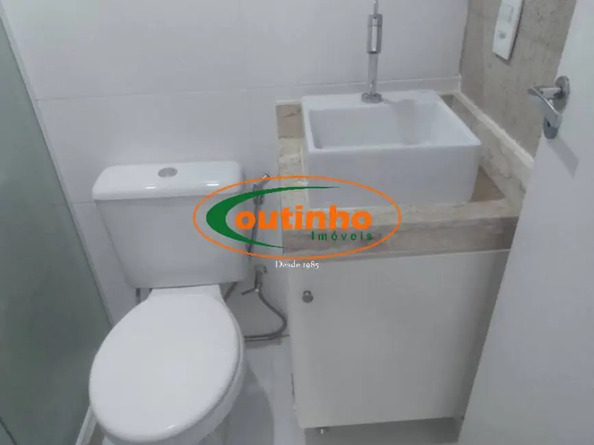 Apartamento com 2 quartos à venda, 80m2 em Tijuca, Rio De Janeiro - RJ - imagem 9 Foto 9 de Apartamento com 2 quartos à venda, 80m2 em Tijuca, Rio De Janeiro - RJ