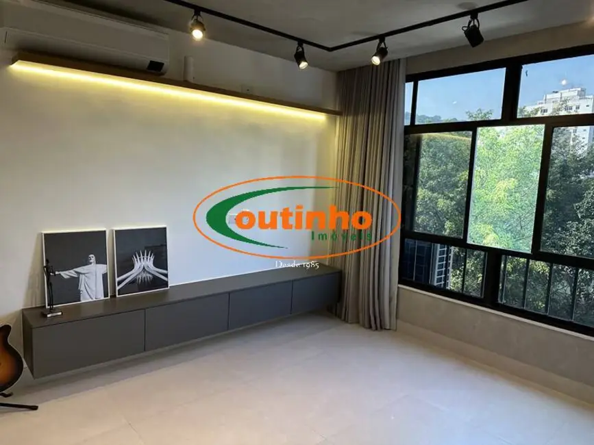 Foto 1 de Apartamento com 2 quartos à venda, 66m2 em Grajaú, Rio De Janeiro - RJ